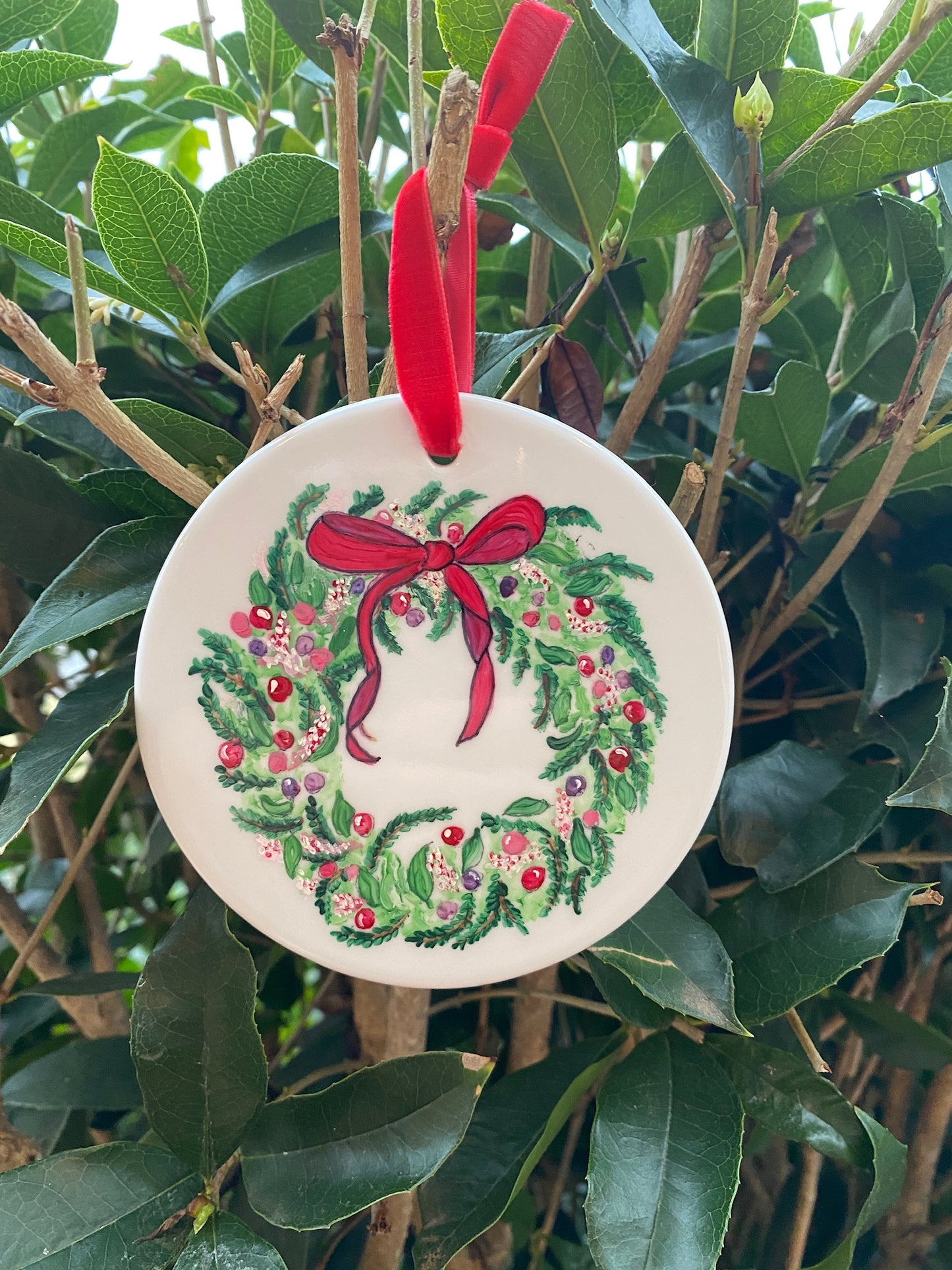 Christmas Wreath 4" porcelain ornament